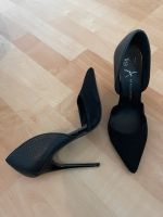 Stiletto schwarz high heels Pumps hohe Schuhe absatzschuhe Hessen - Idstein Vorschau