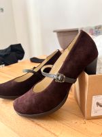 *NEU* *echtes Leder* Trachtenschuhe Größe 39 München - Au-Haidhausen Vorschau