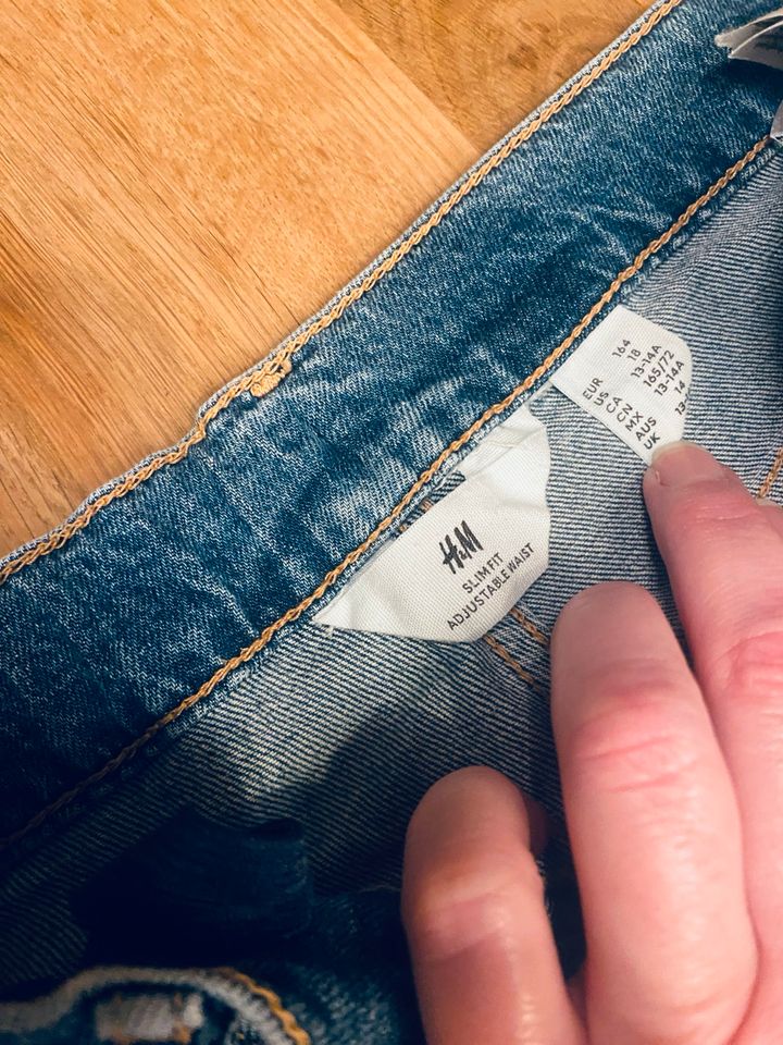 H&M Slim Fit Jeans Gr. 164 wie neu in Ratingen