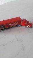 Coca Cola Weihnachtstrucks mit Nikolausemblem Rheinland-Pfalz - Mutterstadt Vorschau