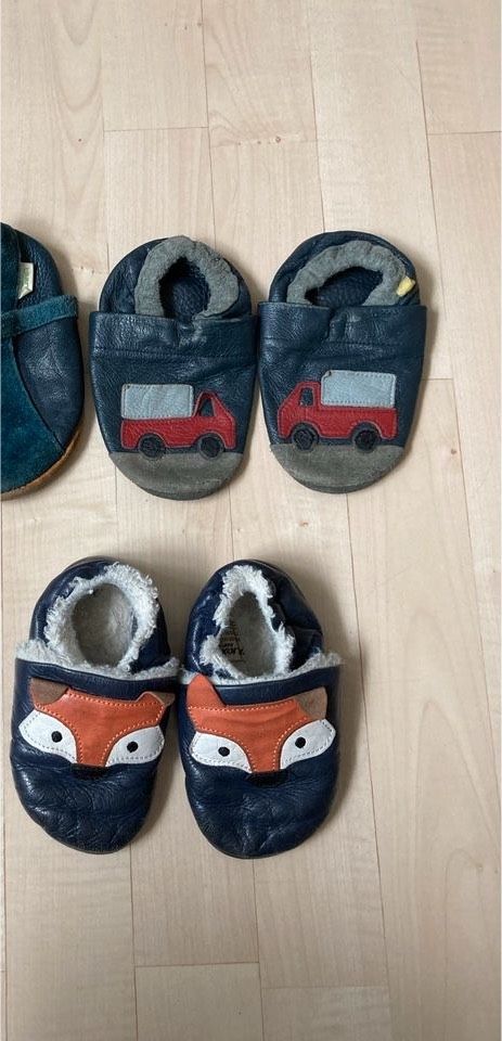 Lederschlappen Hausschuhe Kinder Baby Gr. 23/24 Lauflernschuhe in Radeberg