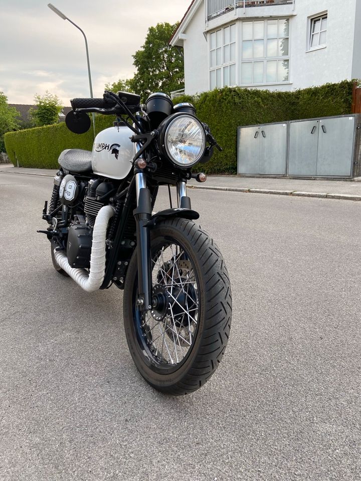 Triumph Thruxton 900 ACE in München