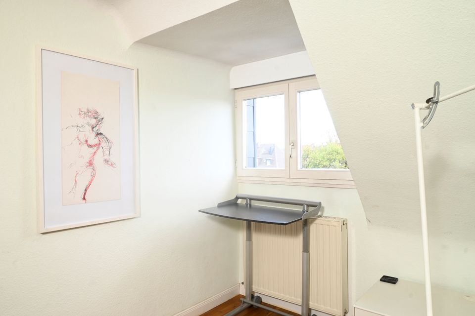 Modern möbliertes Apartment, citynah, ruhige Lage, 0170 5356075 in Saarbrücken