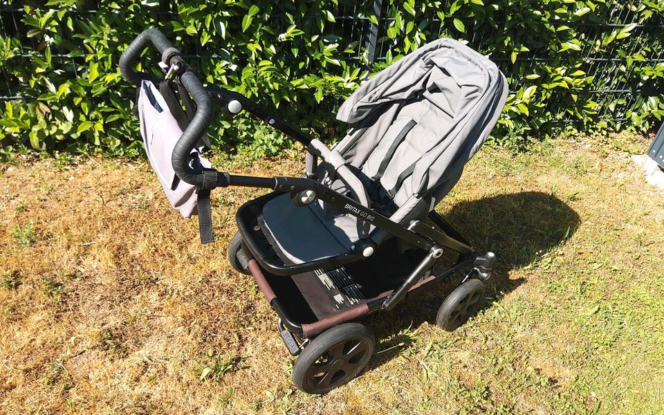 Britax Go Big Kinderwagen mit viel Zubehör in München