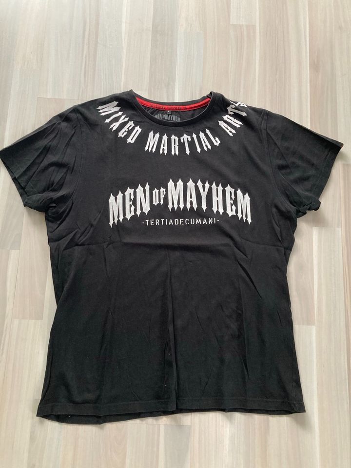 Men of Mayhem T-Shirt, Größe L in Hamburg