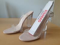 Sandalen beige transparent Gr 38 fast wie neu Bayern - Regensburg Vorschau