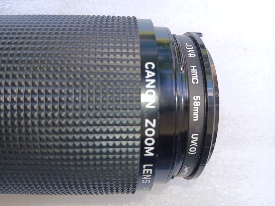 Canon FD Zoom 100-300mm 1:5,6 plus Fotokoffer, gebraucht in Rednitzhembach