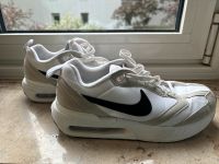 Nike Sportschuhe - 38 - UK 5 - Unisex München - Schwabing-West Vorschau