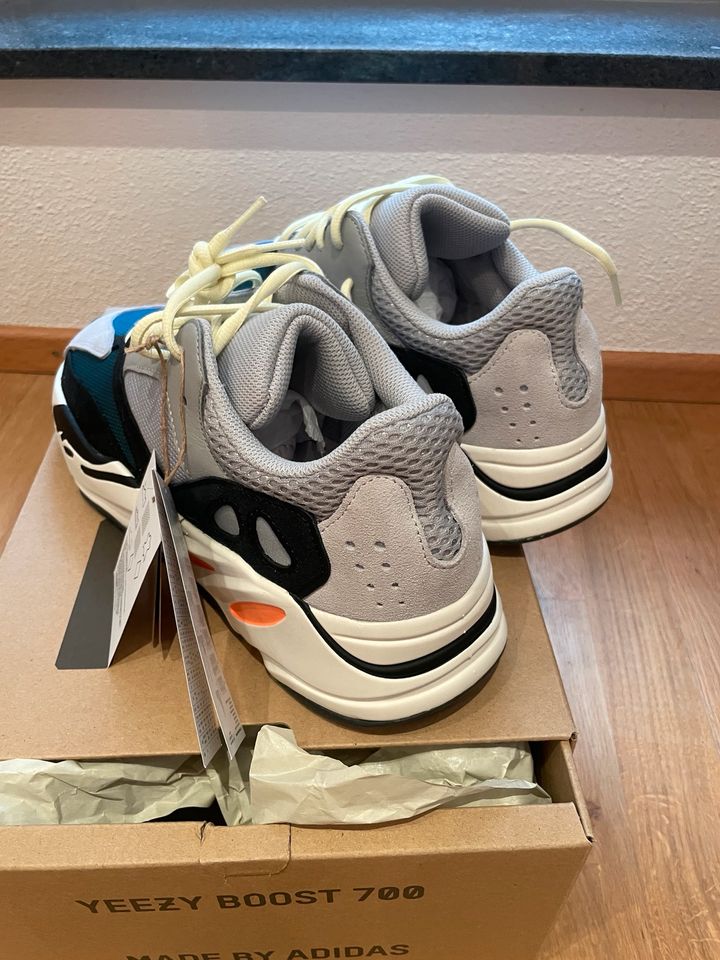 Adidas Yeezy Boost 700 „Wave Runner“ in Weißenhorn