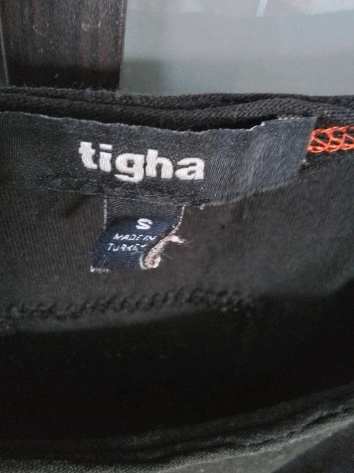 Tigha Shirt, Größe S in Hannover