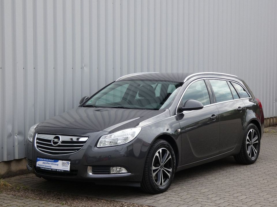 Opel Insignia A Sports Tourer Edition-1.Hand-Navi-PDC in Großheubach
