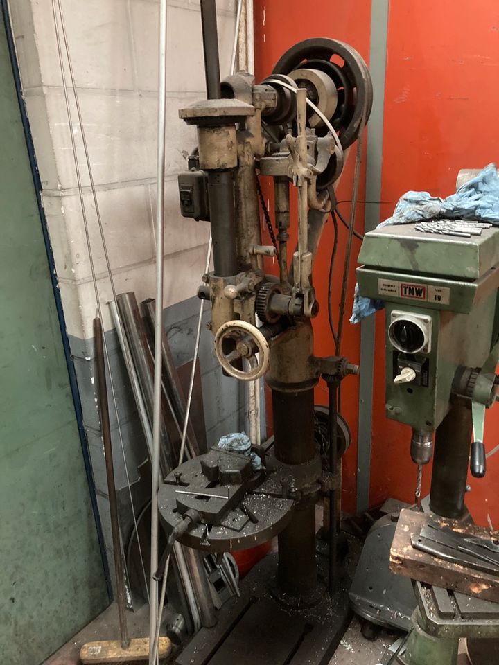 Standbohrmaschiene Säulenbohrmaschine vintage retro antik WW2 in Aachen