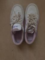 Turnschuhe von Adidas Hessen - Kassel Vorschau