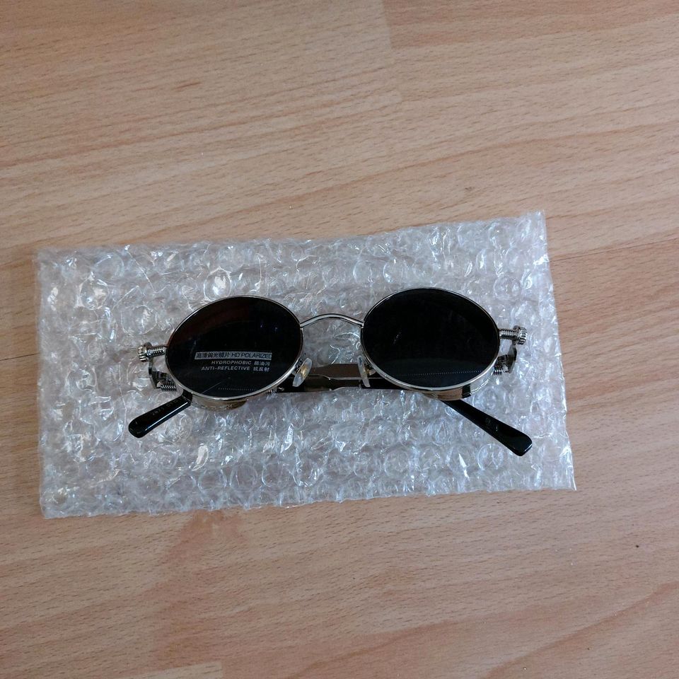 Sonnenbrille in Zossen