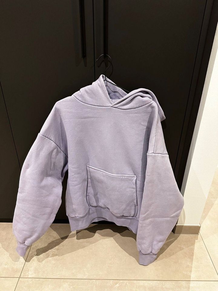 Kanye Vision Hoodie 2020 Gr. L in Arnsberg