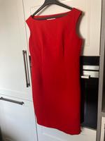 Elegantes Kleid in rot von Hugo Boss - Größe 38 - Top Zustand Thüringen - Bad Salzungen Vorschau