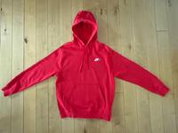 Hoodie rot Damen von Nike Größe S, neuwertig ohne Flecken Rheinland-Pfalz - Gillenfeld Vorschau