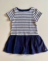 Petit Bateau, Kleid, Marine, Bali/weiß gestreift, 8 Jahre Bayern - Neuburg a.d. Donau Vorschau