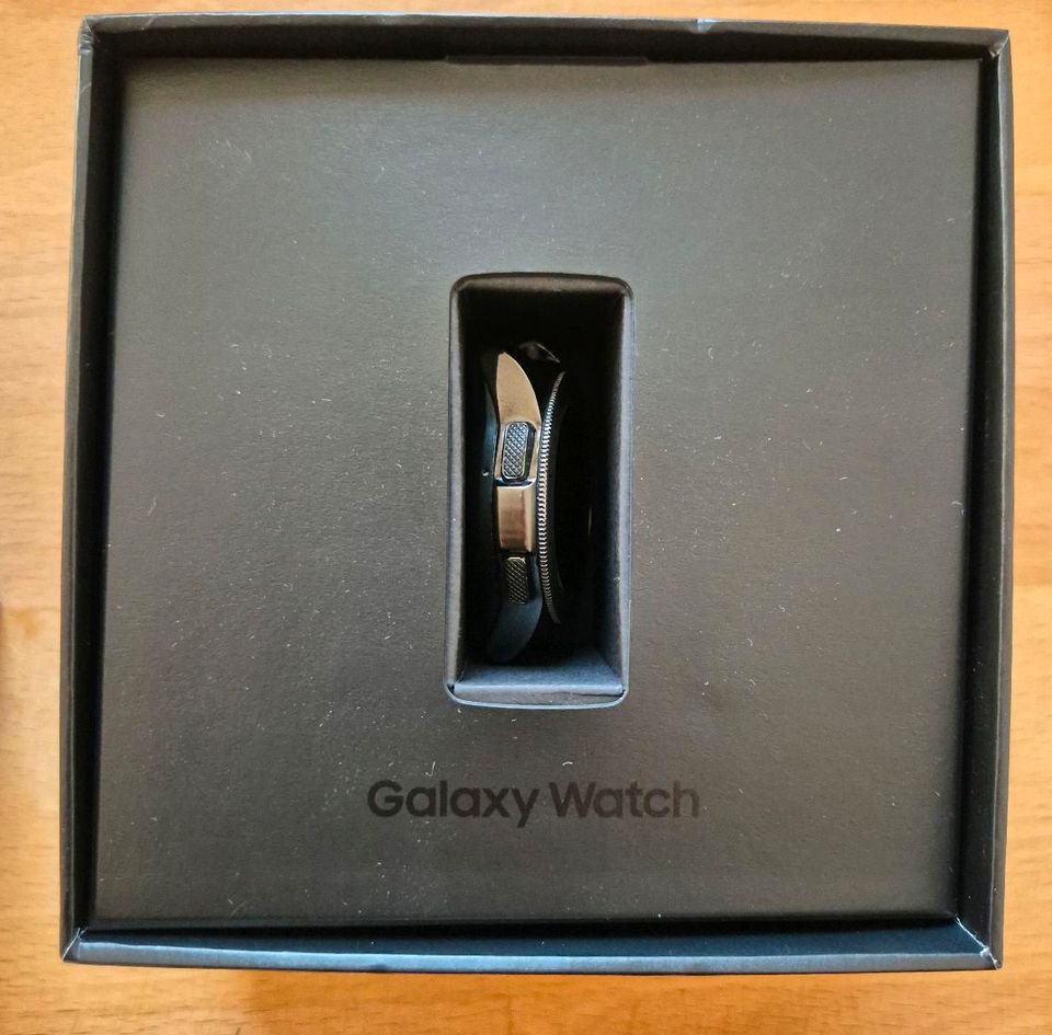 Galaxy Watch SM-R810 mit Originalverpackung in Konstanz