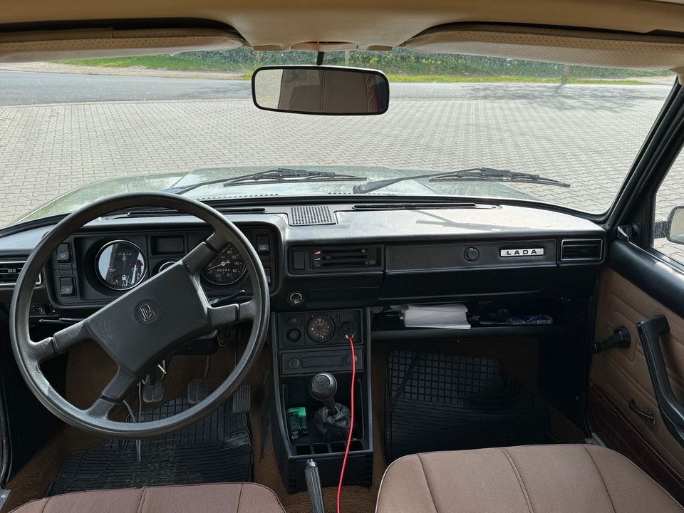 Lada   2107 in Lingen (Ems)