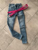 Damen Jeans ONLY Größe 30 mit Gürtel Rheinland-Pfalz - Dittelsheim-Heßloch Vorschau