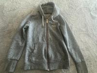 Superdry Damen Sweatjacke grau Gr. 38 Hessen - Ranstadt Vorschau