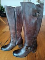 Neue Paul Green Damenstiefel hoher Schaft braun Leder Gr. 38/5 Bayern - Ruderatshofen Vorschau