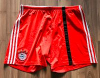 Original FC Bayern München Adidas Shorts Hose XL 2014/15 Niedersachsen - Laatzen Vorschau