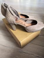 Tamaris Pumps beige Sachsen-Anhalt - Salzatal Vorschau