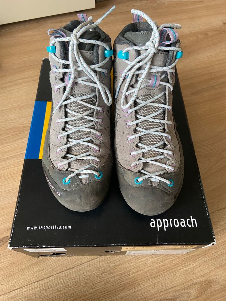 La Sportiva Hyper Mid GTX Damen Wanderschuhe Gr. 38,5 (UK 5,5) in Gefrees