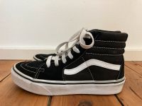 Vans Sneaker Turnschuhe Skateschuhe Sk8-Hi schwarz, Gr. 34 Nordrhein-Westfalen - Neuss Vorschau