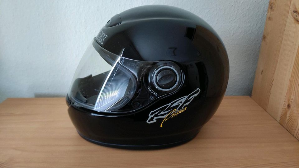 Motorrad Helm in Üchtelhausen