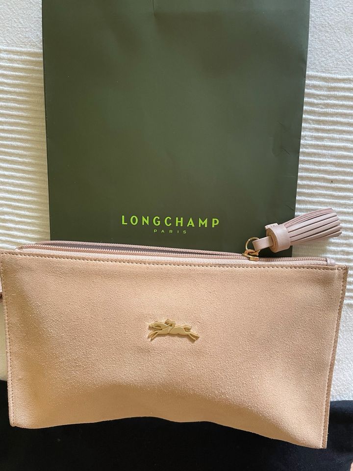 ⭐️ LONGCHAMP Clutch in Coburg