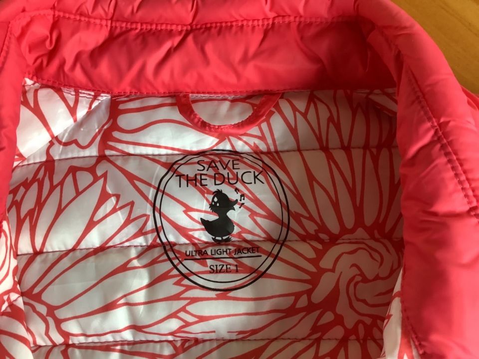 super schöne Jacke von Save the Duck in Saarbrücken