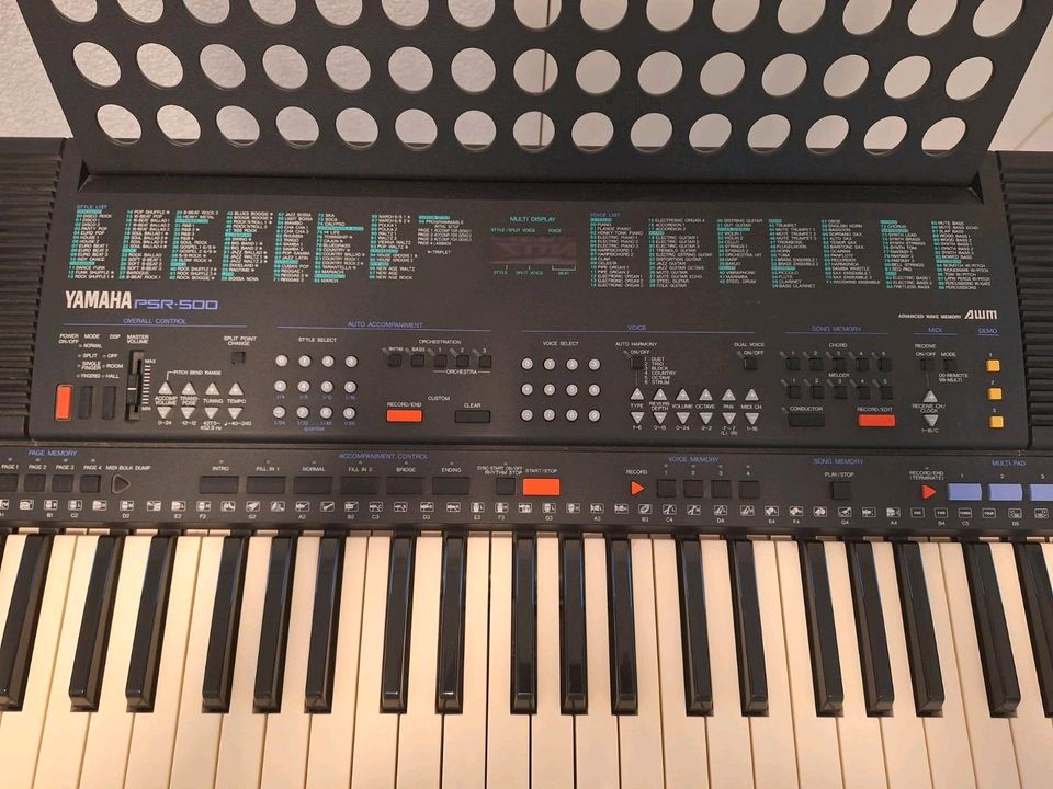 Yamaha PSR-500 Keyboard mit Ständer in Neuhütten (Hunsrück)