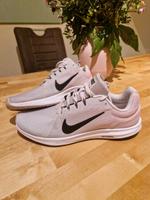 Nike Downshifter 8, Größe 41 (UK 7) Niedersachsen - Bad Iburg Vorschau