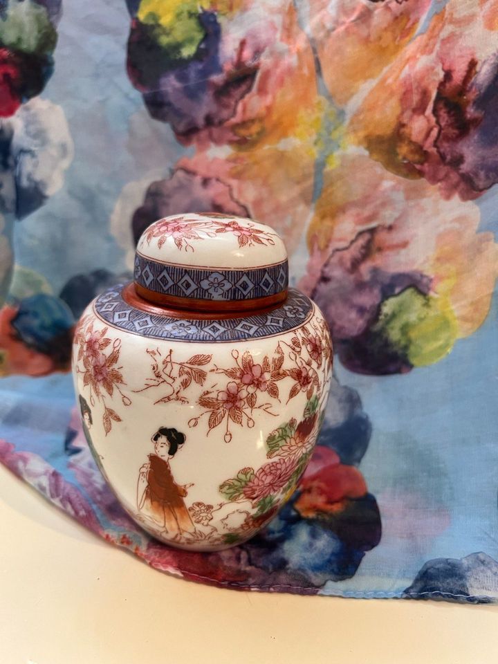 Verkaufe japanische Vintage-Vase Nippon Tokusei in Kelsterbach