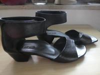 PAUL GREEN Sandalen schwarz Glattleder, Gr.7 ½ NEU Bayern - Würzburg Vorschau