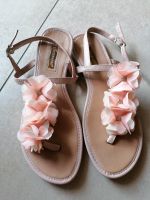 Zehentrenner Sandalen Gr 41 Blumen Apricot Baden-Württemberg - Oberkirch Vorschau