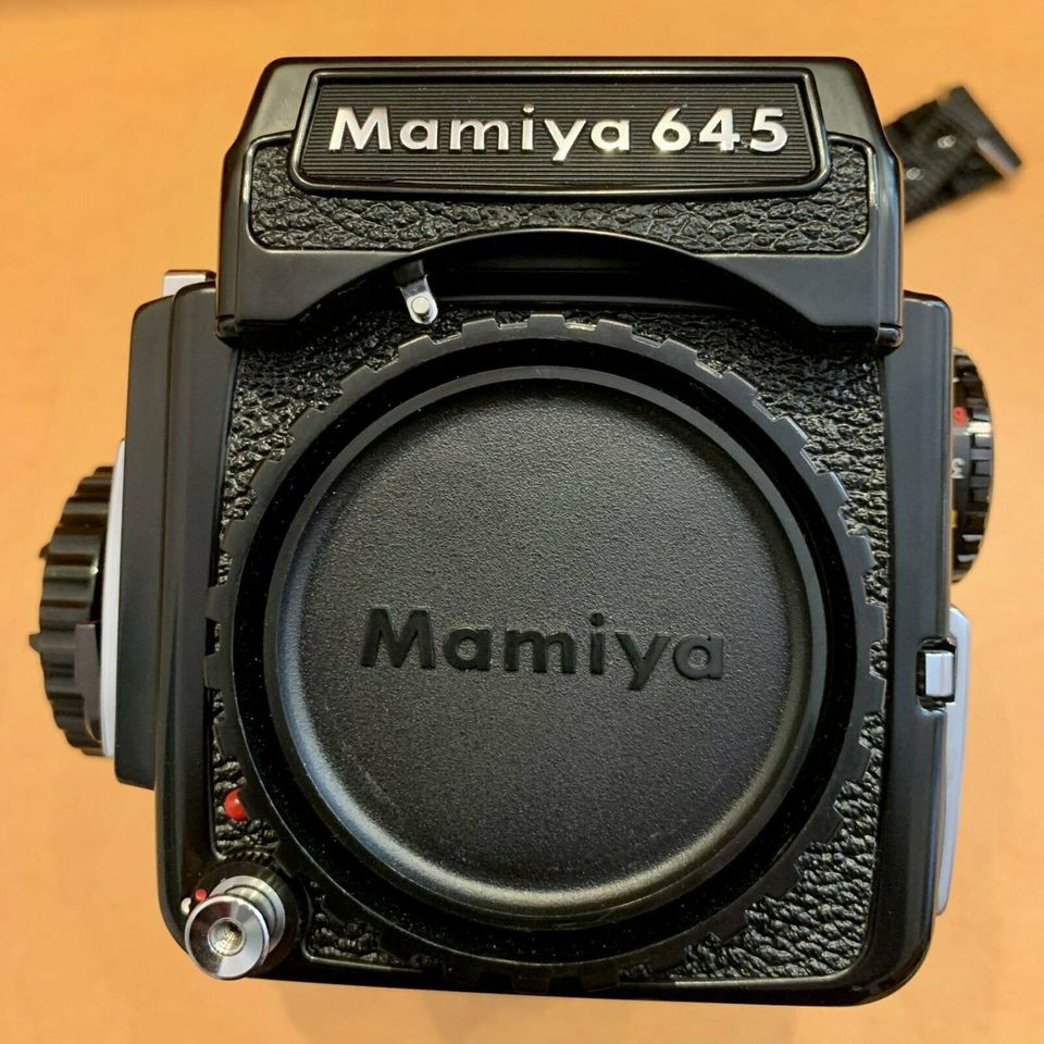 Kamera Mamiya M645 mit Zubehör Objektive in Berlin