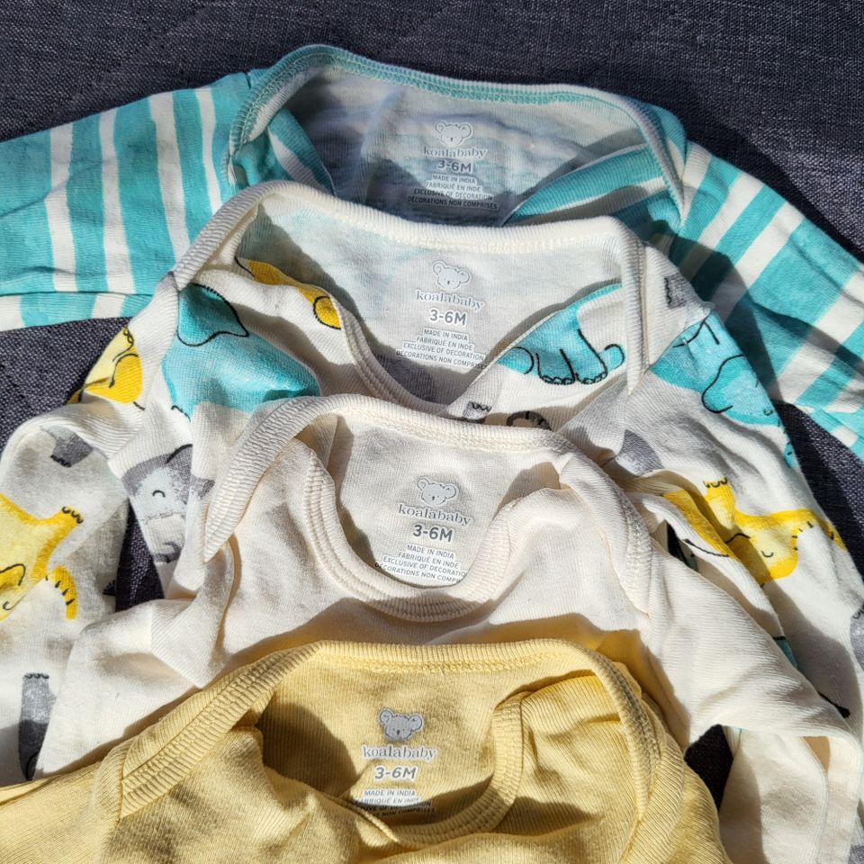 koalababy 4er-Pack Baby Langarm-Bodys,  3-6 M, verschiedene Desig in Homburg