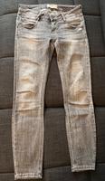 Sehr gut erhaltene graue Gang Jeans Nena in Größe 28 Nordrhein-Westfalen - Unna Vorschau