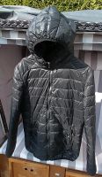 Steppjacke, schwarz, H&M Divided, Gr.M, Vegan Nordrhein-Westfalen - Radevormwald Vorschau