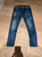 DSQUARED 2 Herren Jeans Gr.50 Neu mit Etikett Köln - Porz Vorschau