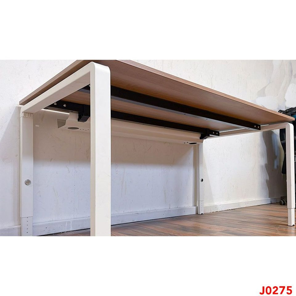 Büromöbel Set: PALMBERG Schreibtisch Highboard Schrank 80 cm weiß in Berlin