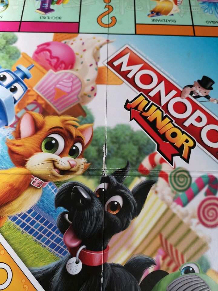 Monopoly Junior Brettspiel ab 5 Jahre für 4 Personen in Schönfließ b Oranienburg