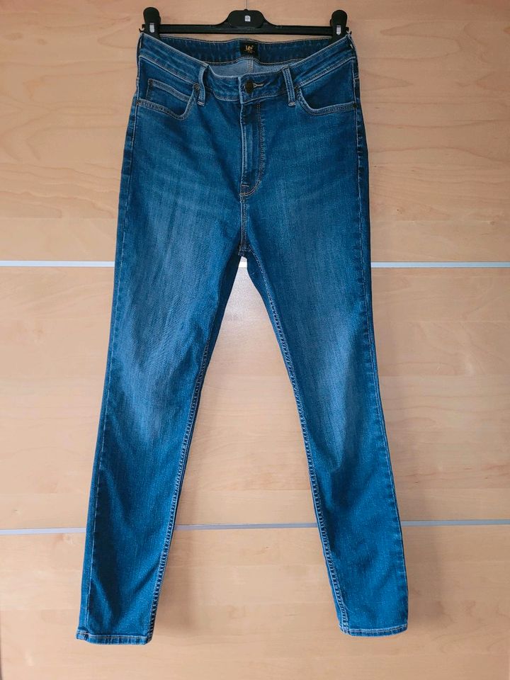 Lee Scarlett High Waist Skinny Jeans W32 L33 Blue in Namborn