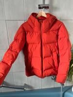 Uniqlo Daunenjacke rot Herren xs Damen 40 unisex Puffer warm Köln - Ehrenfeld Vorschau