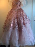 Königinnenkleid Neu unverändert Gr. 44 Abendkleid rosa Schnürung Nordrhein-Westfalen - Sundern (Sauerland) Vorschau
