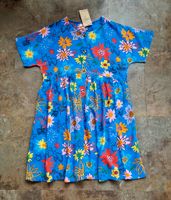 Next Kleid Blumen Knöpfe kurzarm blau neu 9/128-134 littlebee München - Schwabing-West Vorschau